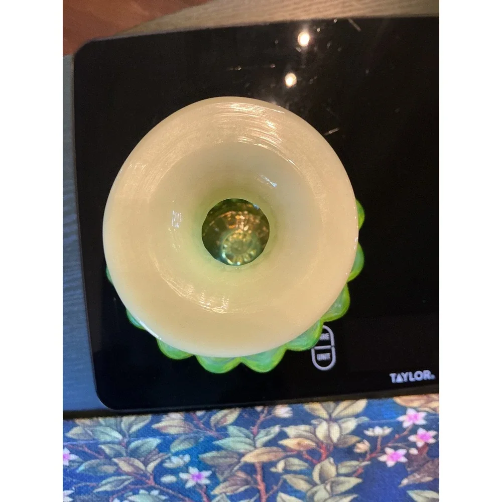 Gibson Glass 2001 Lime Green Opalescent Ribbed Art Glass 6